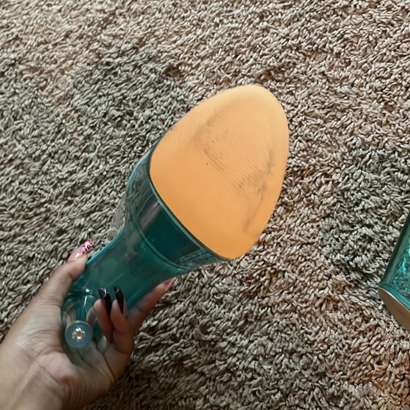 These are 8 inch heels from Fashion Nova - Picture 2 of 4